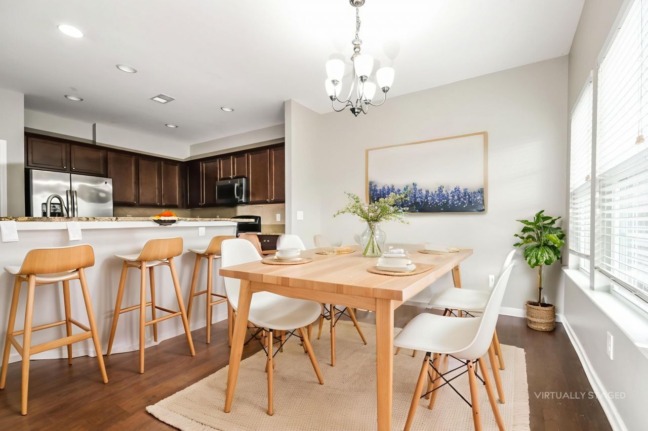 213 Longford Drive Photo 6