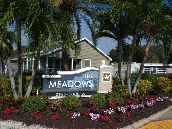 2555 Pga Boulevard, Unit 42, Palm Beach Gardens, FL 33410