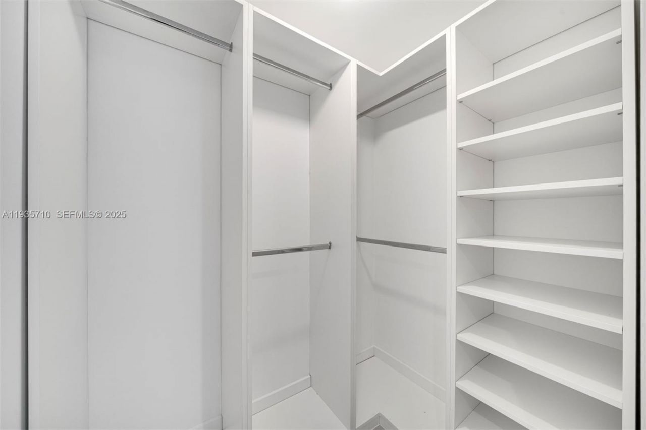 1150 102nd St , Unit 603, Bay Harbor Islands, FL 33154 Photo