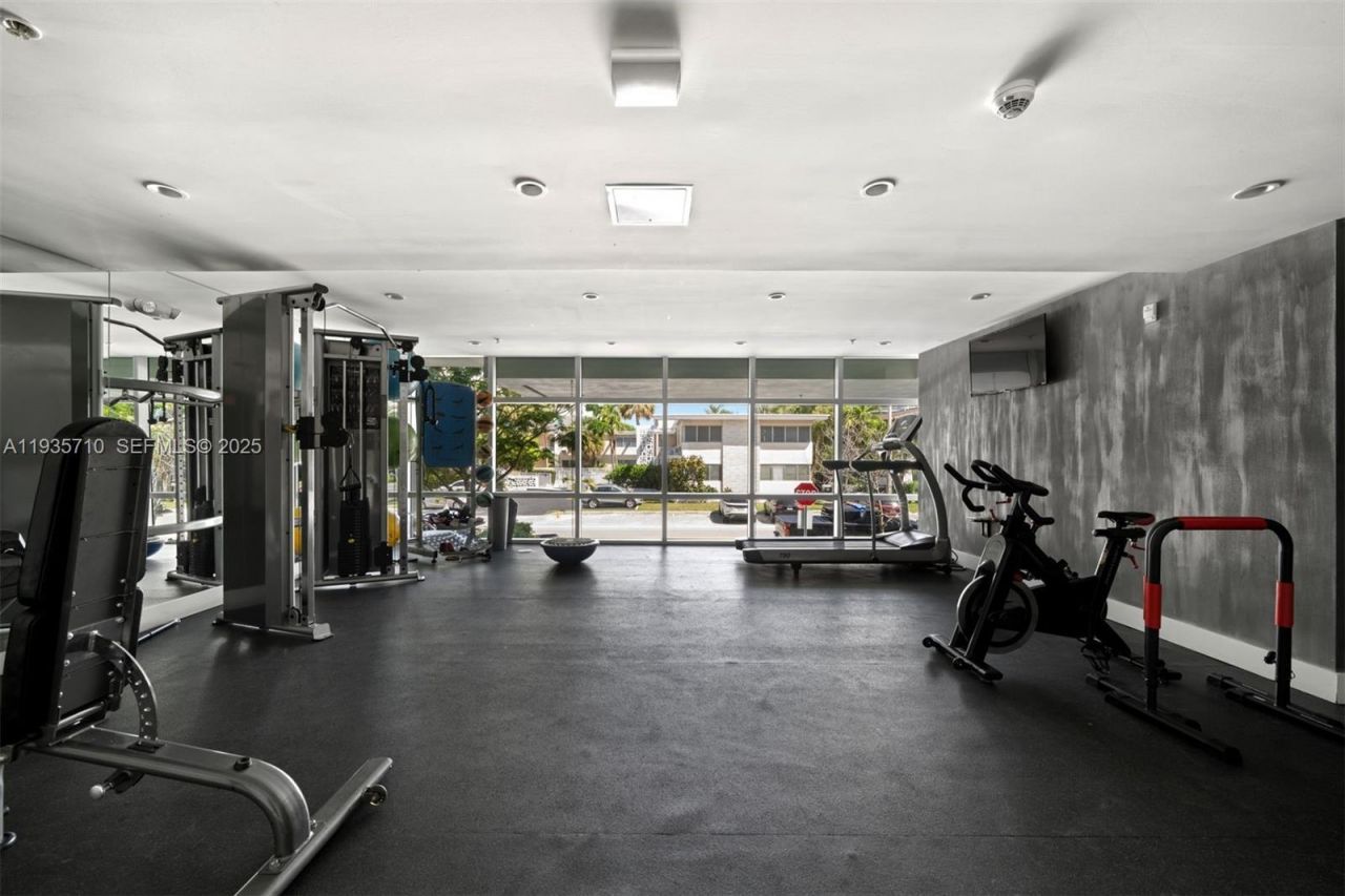 1150 102nd St , Unit 603, Bay Harbor Islands, FL 33154 Photo