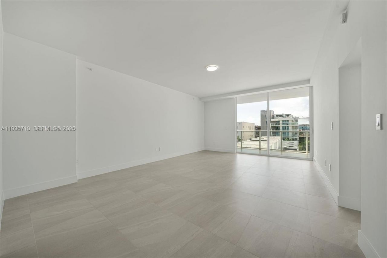 1150 102nd St , Unit 603, Bay Harbor Islands, FL 33154 Photo