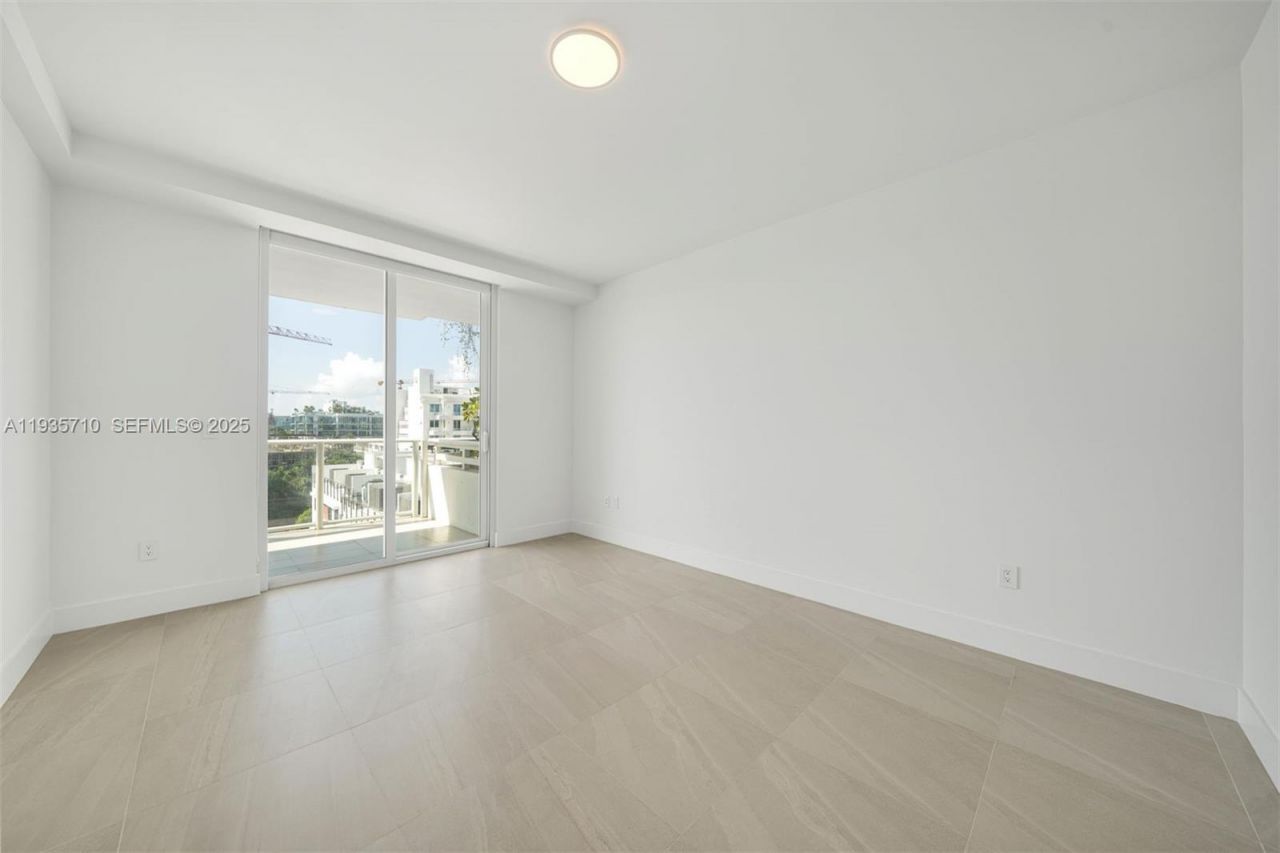 1150 102nd St , Unit 603, Bay Harbor Islands, FL 33154 Photo