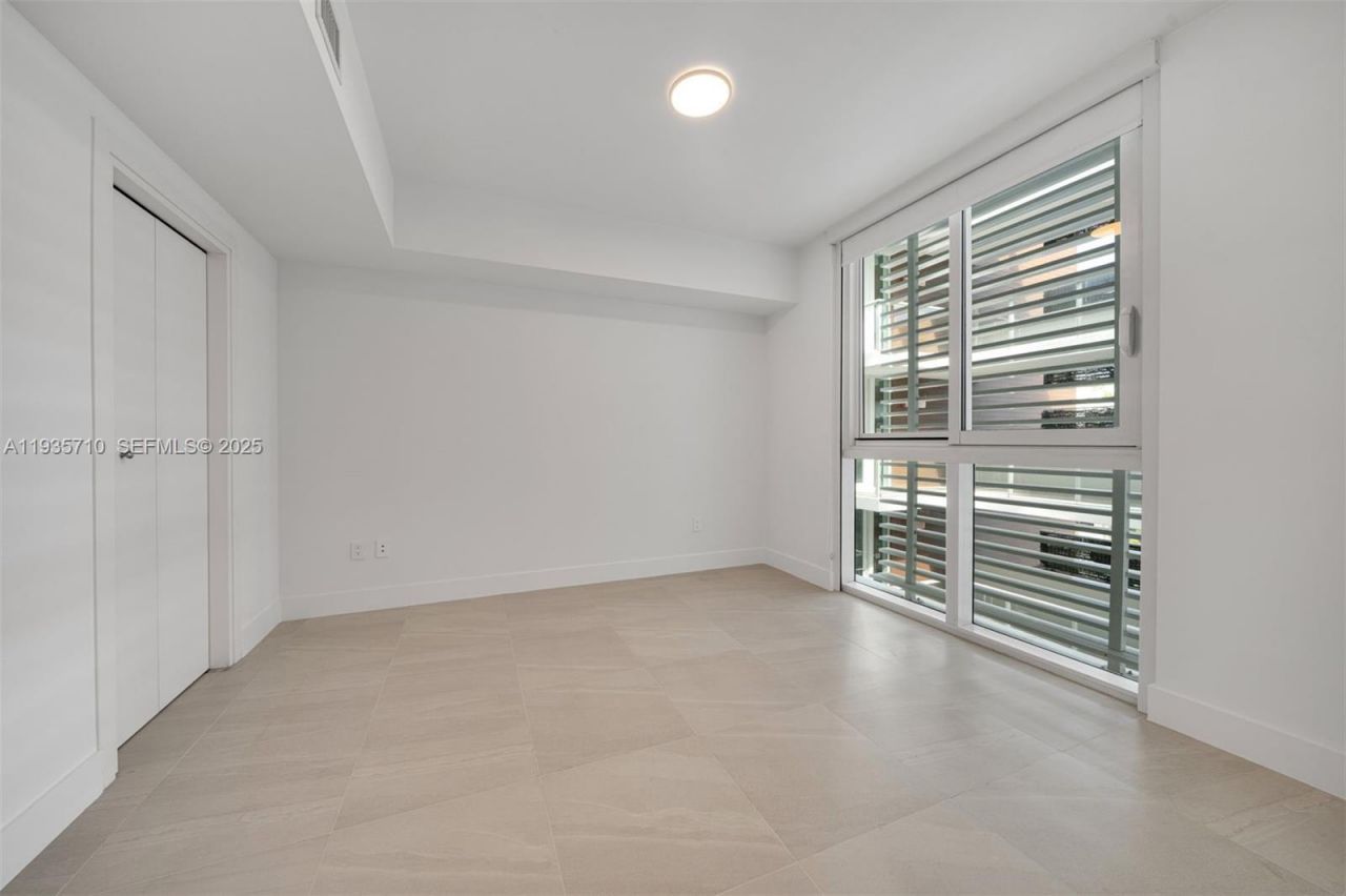 1150 102nd St , Unit 603, Bay Harbor Islands, FL 33154 Photo