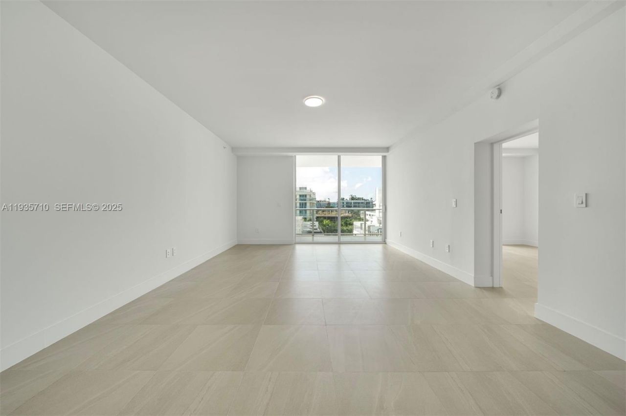 1150 102nd St , Unit 603, Bay Harbor Islands, FL 33154 Photo