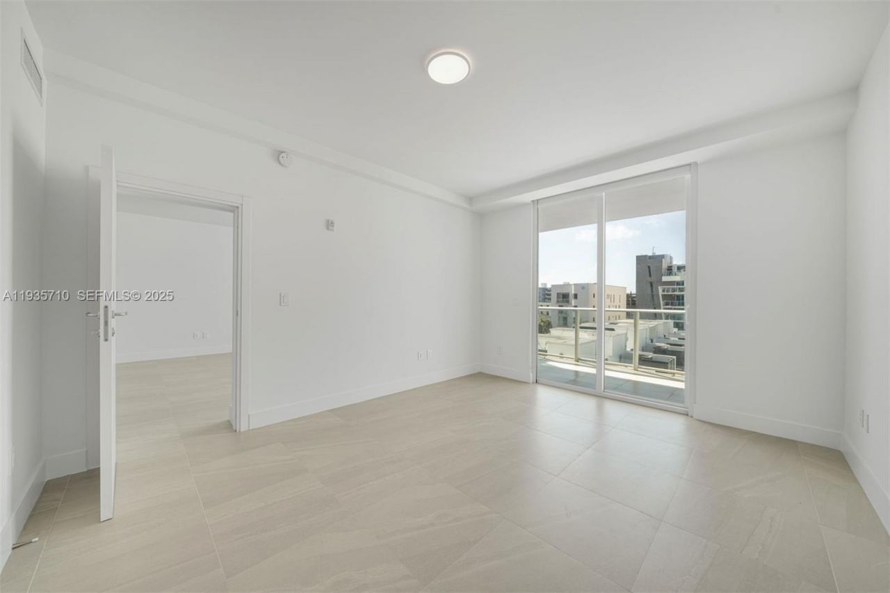 1150 102nd St , Unit 603, Bay Harbor Islands, FL 33154 Photo