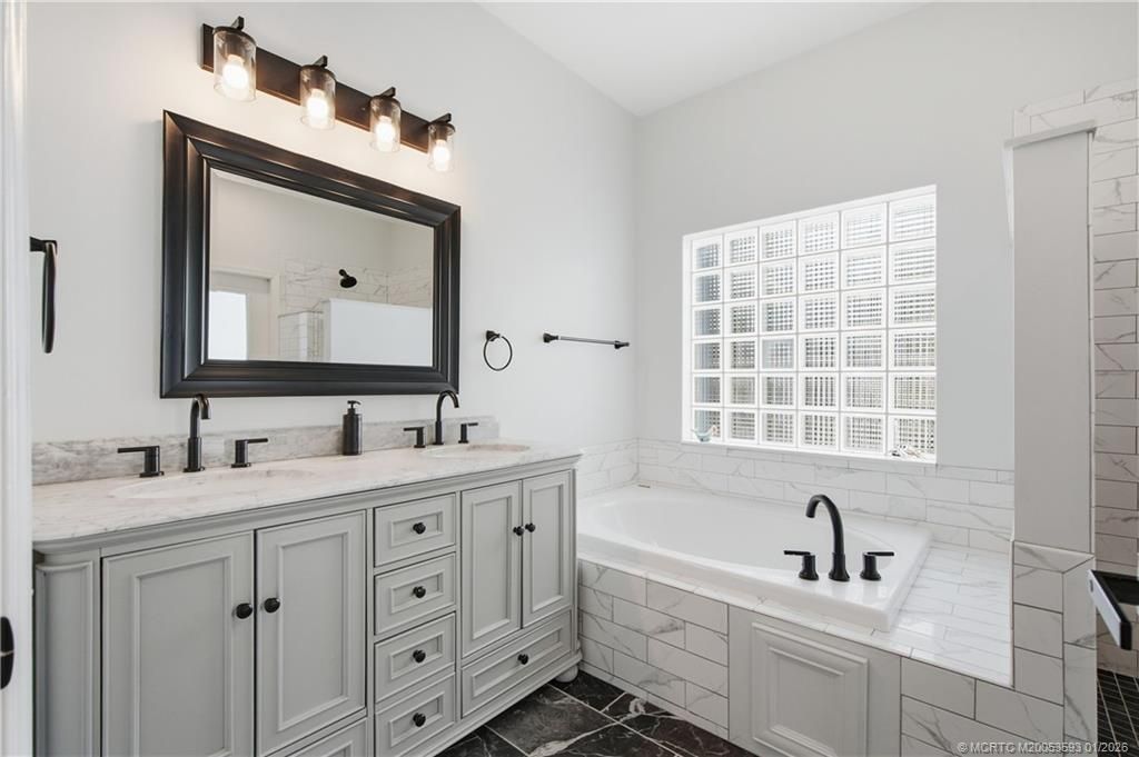 884 NW Waterlily Place, Jensen Beach, FL 34957 Photo