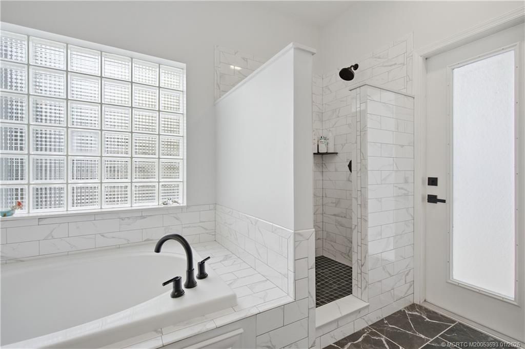 884 NW Waterlily Place, Jensen Beach, FL 34957 Photo