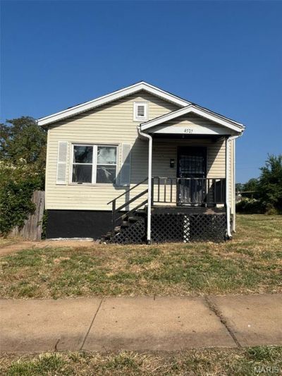 4527 Davison Avenue, Saint Louis, MO 63120 Main Photo