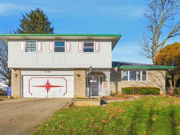 1638 Arrowood Lp N, Columbus, OH 43229