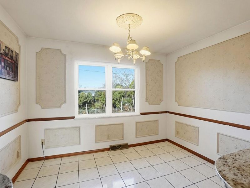 1638 Arrowood Lp N, Columbus, OH 43229 Photo 23