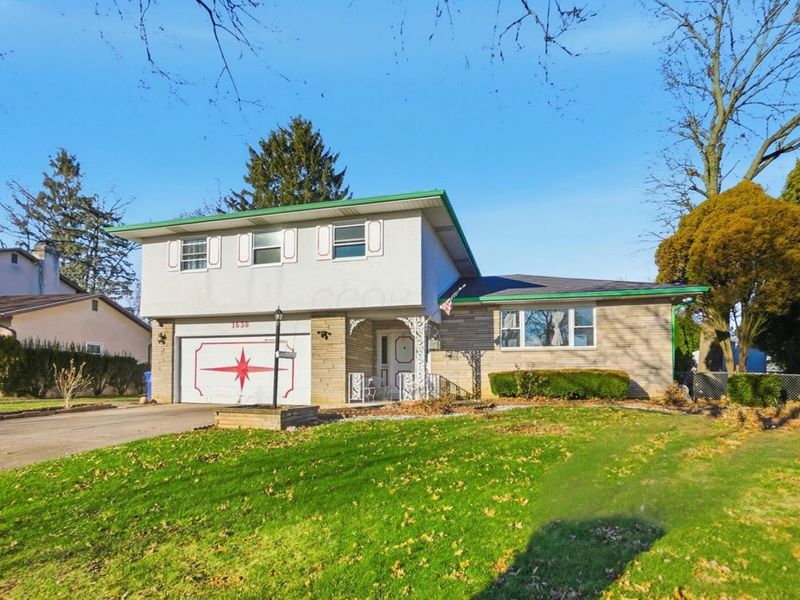 1638 Arrowood Lp N, Columbus, OH 43229 Photo 3