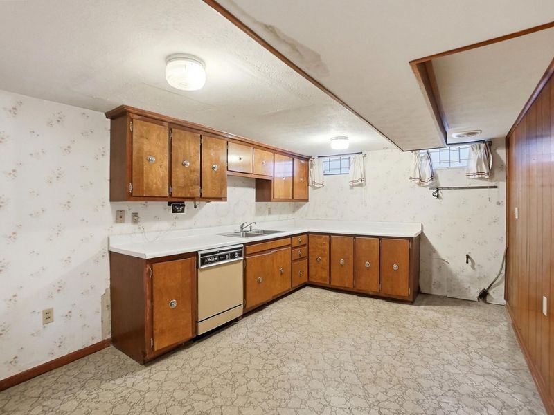1638 Arrowood Lp N, Columbus, OH 43229 Photo 53
