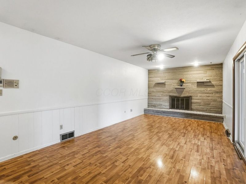 1638 Arrowood Lp N, Columbus, OH 43229 Photo 6