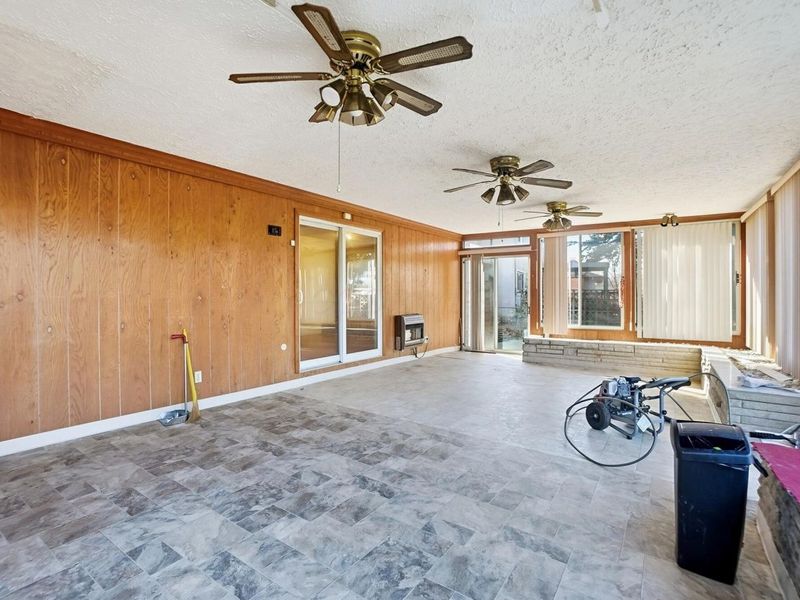 1638 Arrowood Lp N, Columbus, OH 43229 Photo 8