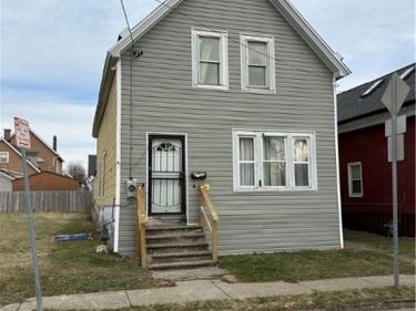 52 Clifford Street, Buffalo, NY 14210