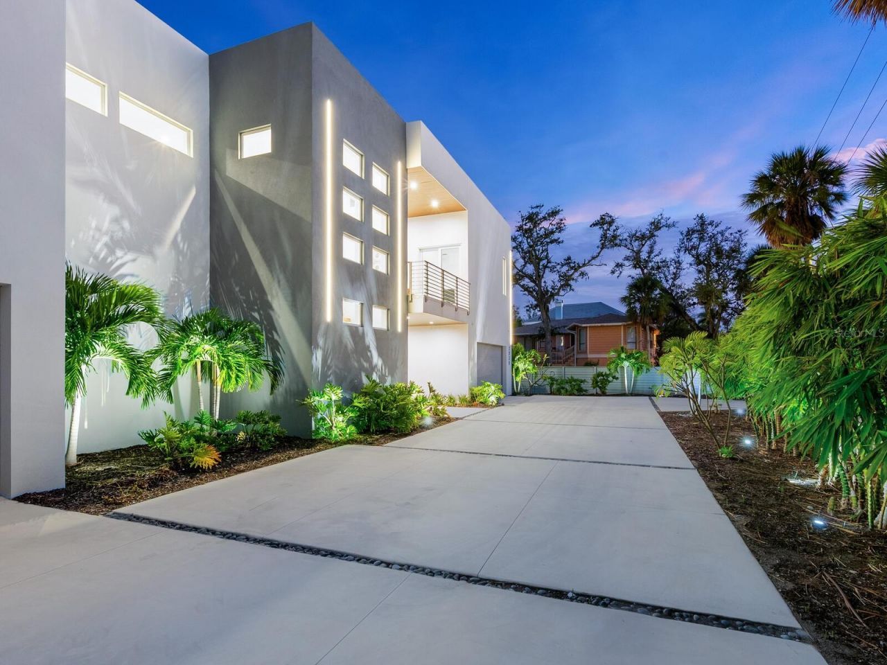 3939 Higel Avenue, Sarasota, FL 34242 Photo