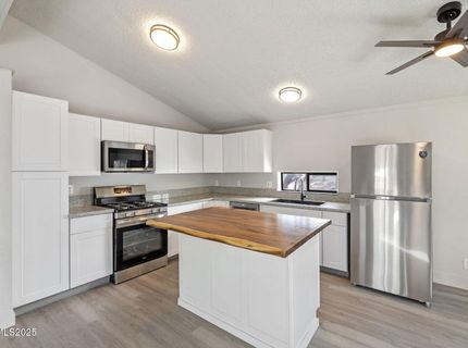 2720 Dahlia Way, Reno, NV 89512 Photo