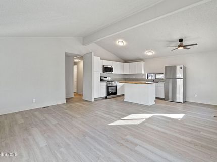 2720 Dahlia Way, Reno, NV 89512 Photo