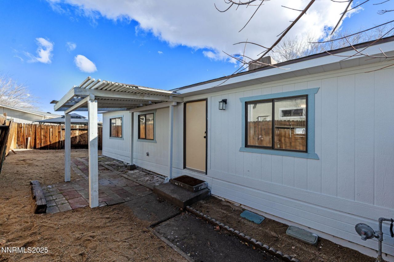 2720 Dahlia Way, Reno, NV 89512 Photo