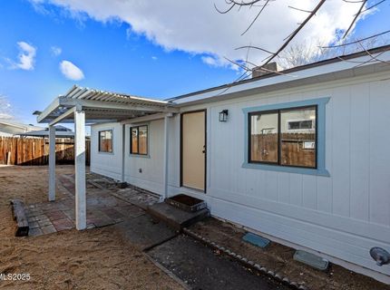 2720 Dahlia Way, Reno, NV 89512 Photo