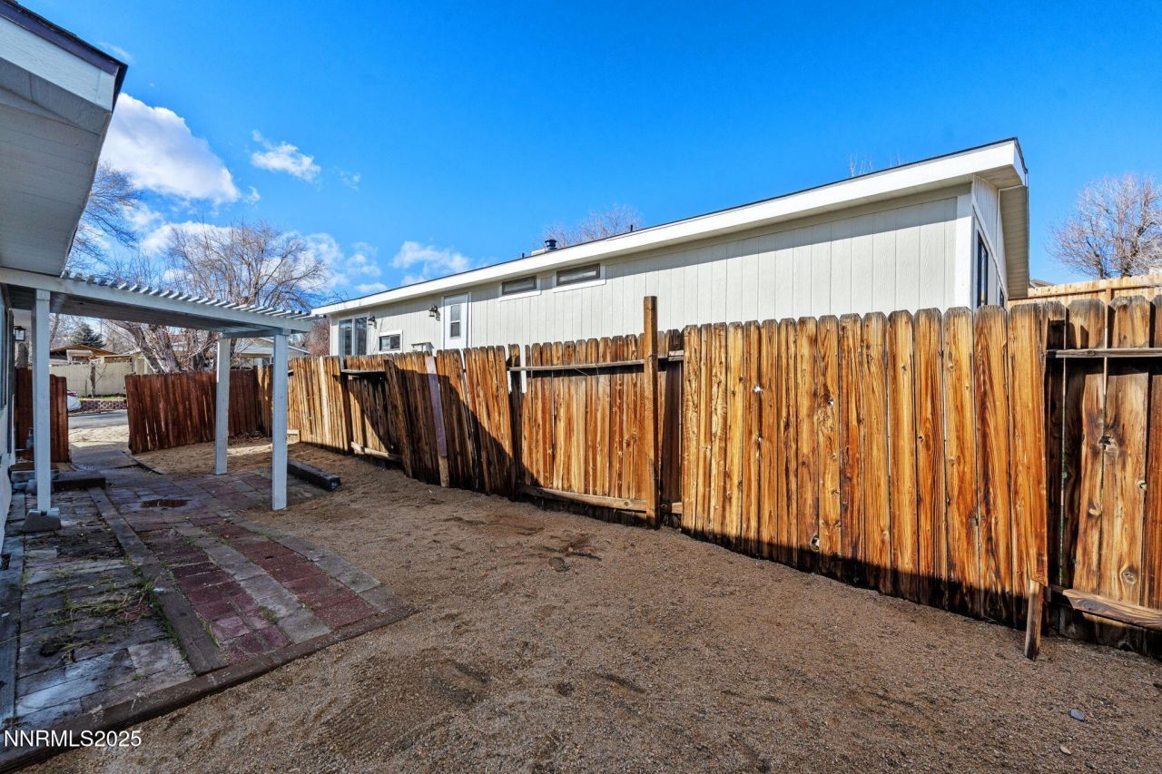 2720 Dahlia Way, Reno, NV 89512 Photo