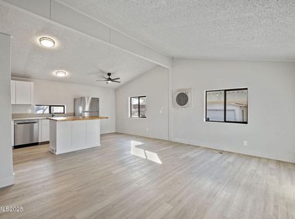 2720 Dahlia Way, Reno, NV 89512 Photo