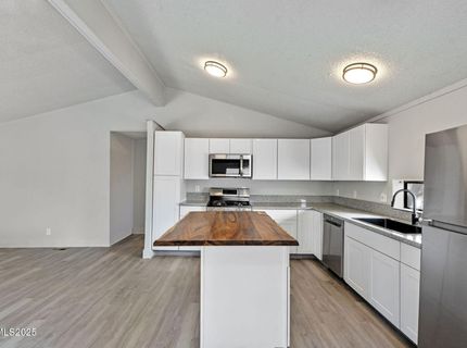 2720 Dahlia Way, Reno, NV 89512 Photo