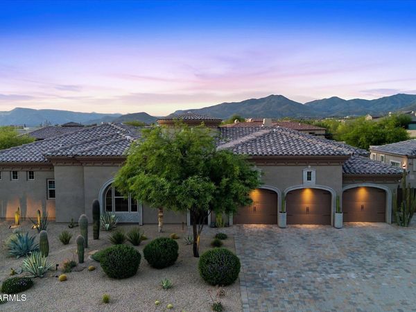 8512 E EAGLE CLAW Drive, Scottsdale, AZ 85266