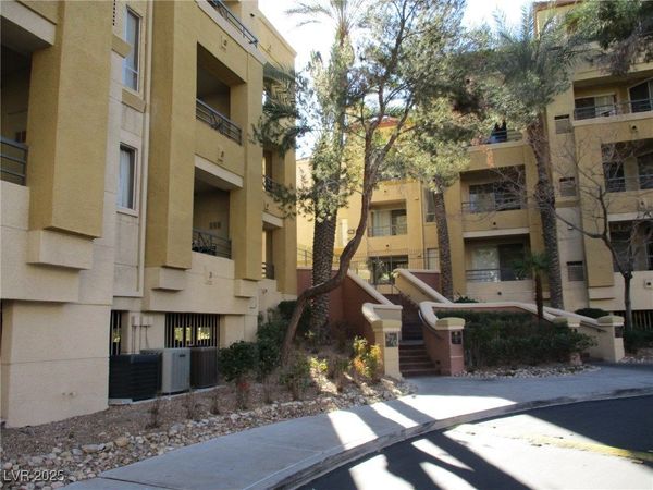 270 E FLAMINGO Road , Unit 108, Las Vegas, NV 89169