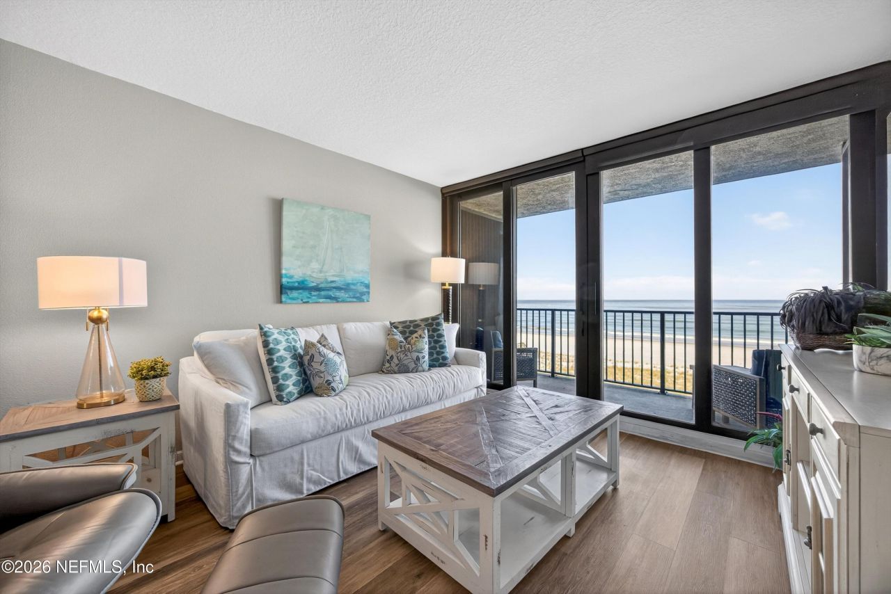 601 1st Street, Unit 4C, Jacksonville Beach, FL 32250 Main Photo