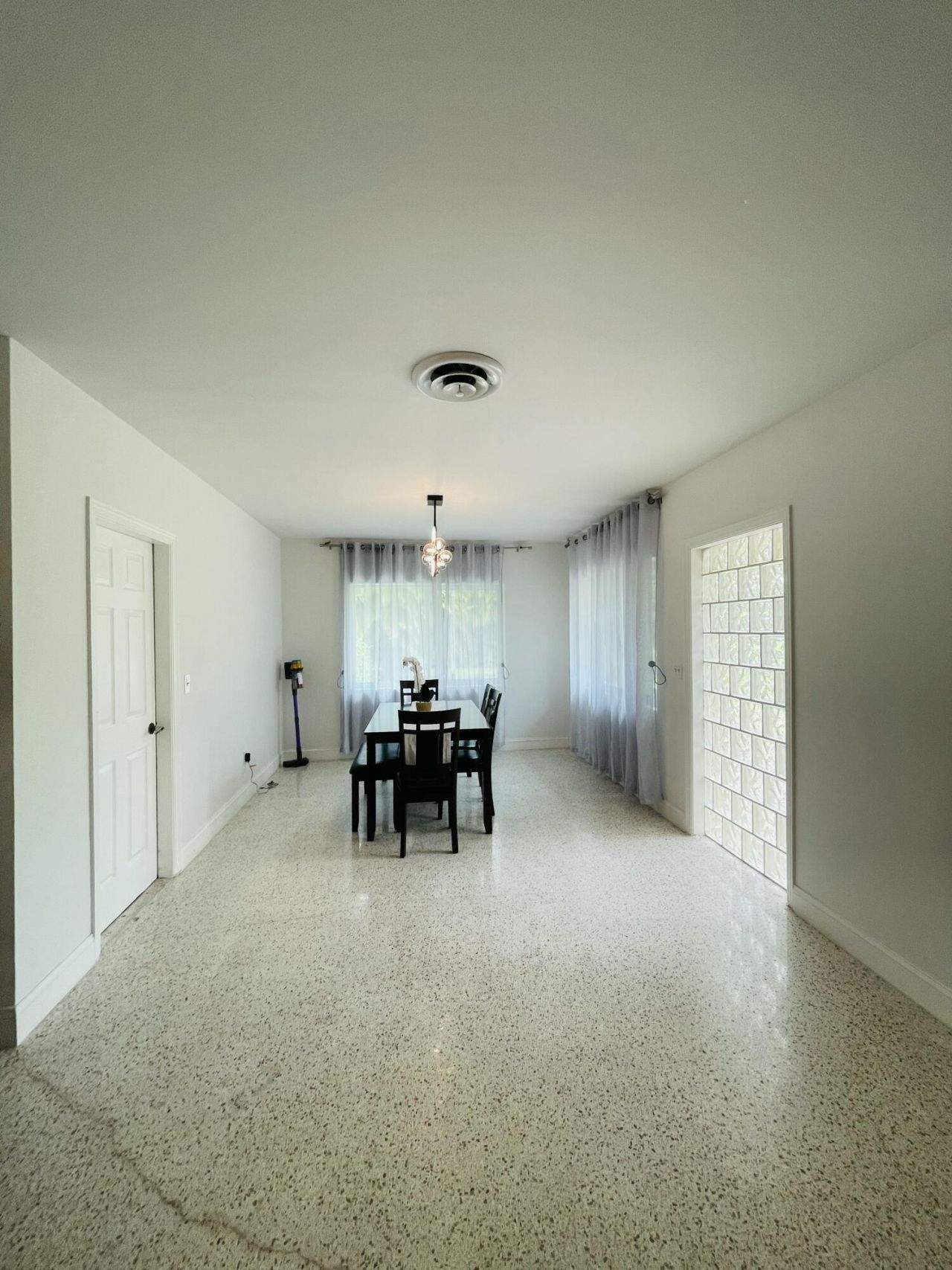 8895 N Bates Road, Palm Beach Gardens, FL 33418 Photo