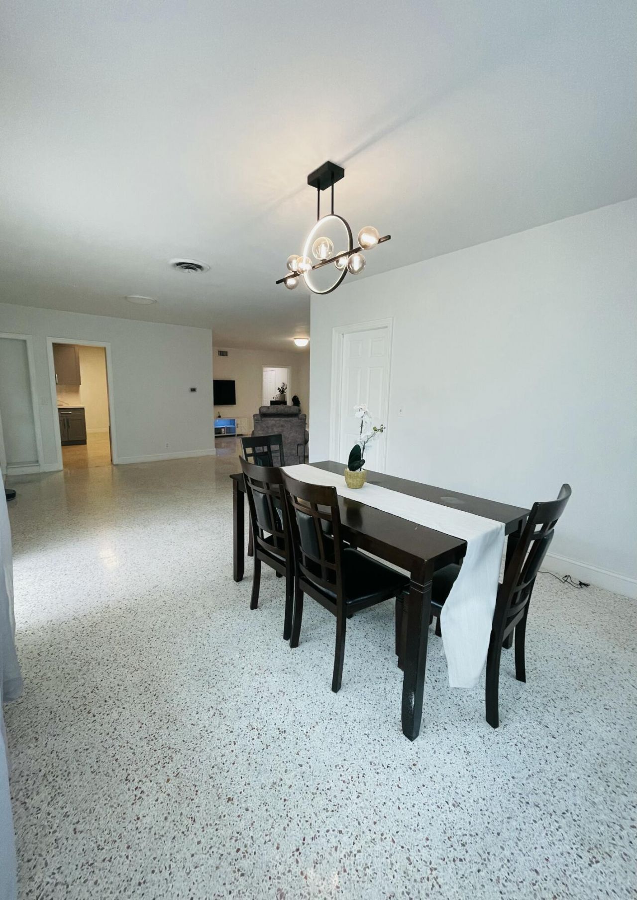 8895 N Bates Road, Palm Beach Gardens, FL 33418 Photo