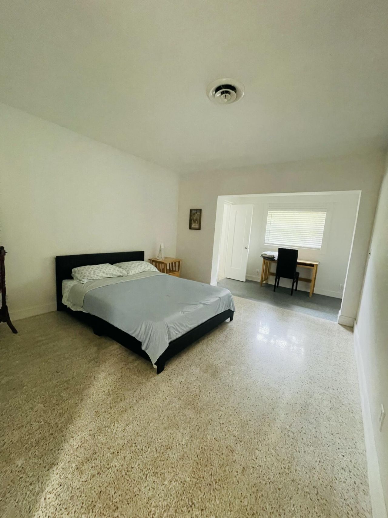 8895 N Bates Road, Palm Beach Gardens, FL 33418 Photo