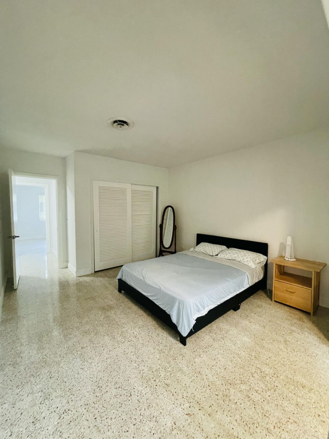 8895 N Bates Road, Palm Beach Gardens, FL 33418 Photo