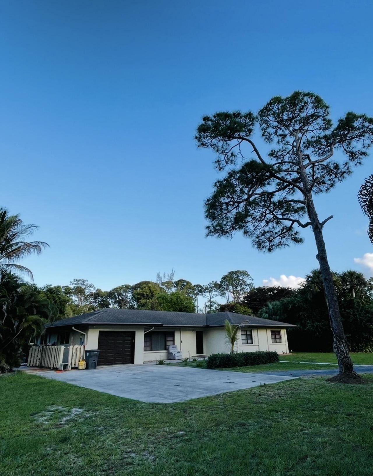 8895 N Bates Road, Palm Beach Gardens, FL 33418 Photo