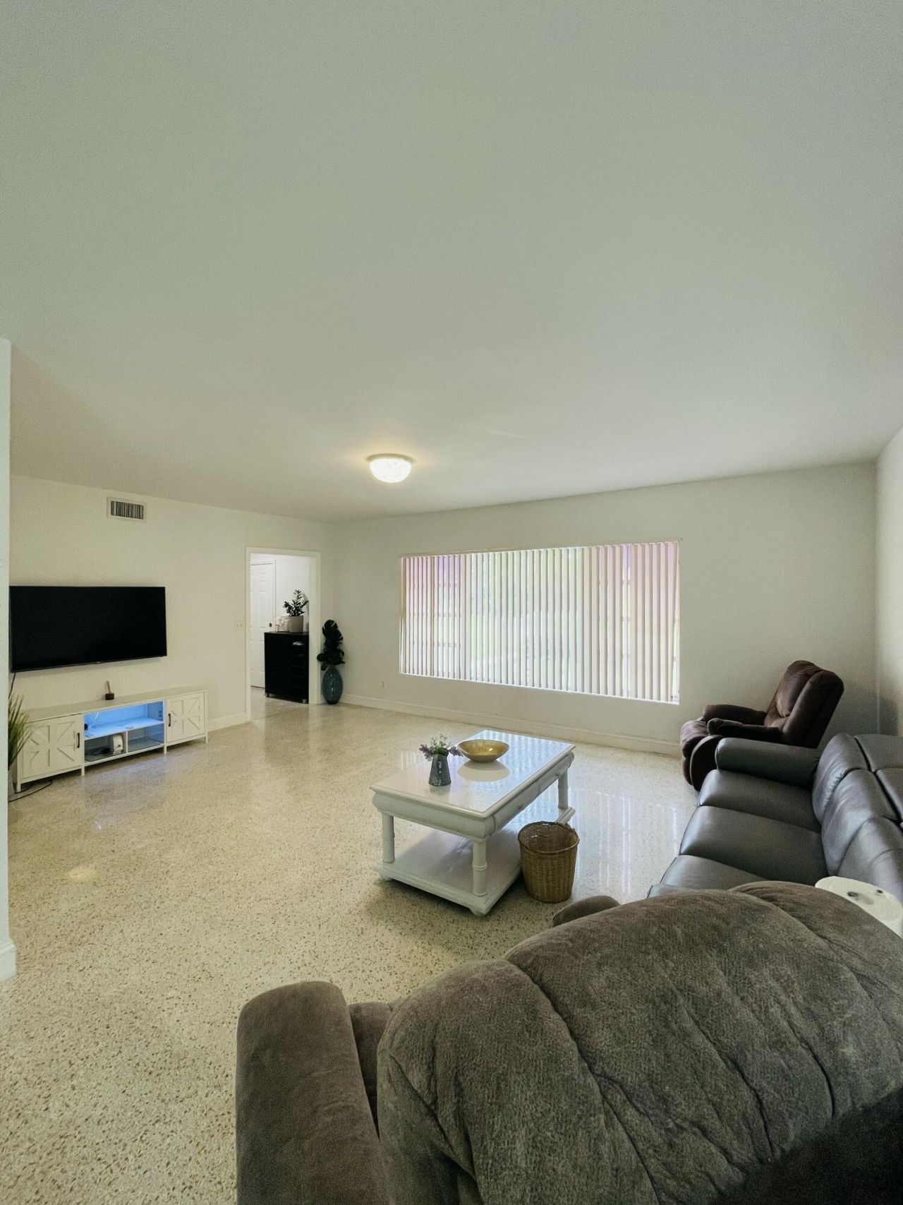 8895 N Bates Road, Palm Beach Gardens, FL 33418 Photo