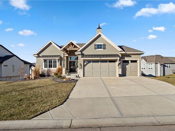 2456 W 176th Street, Overland Park, KS 66085