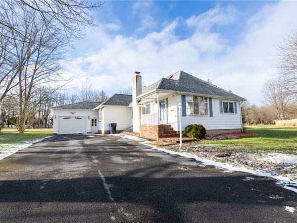 91 Clinton Street, Seneca Falls, NY 13148