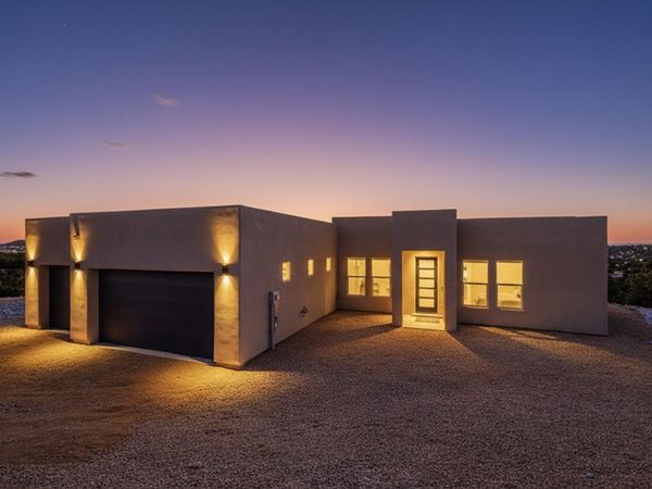 20 W Longview, Santa Fe, NM 87505