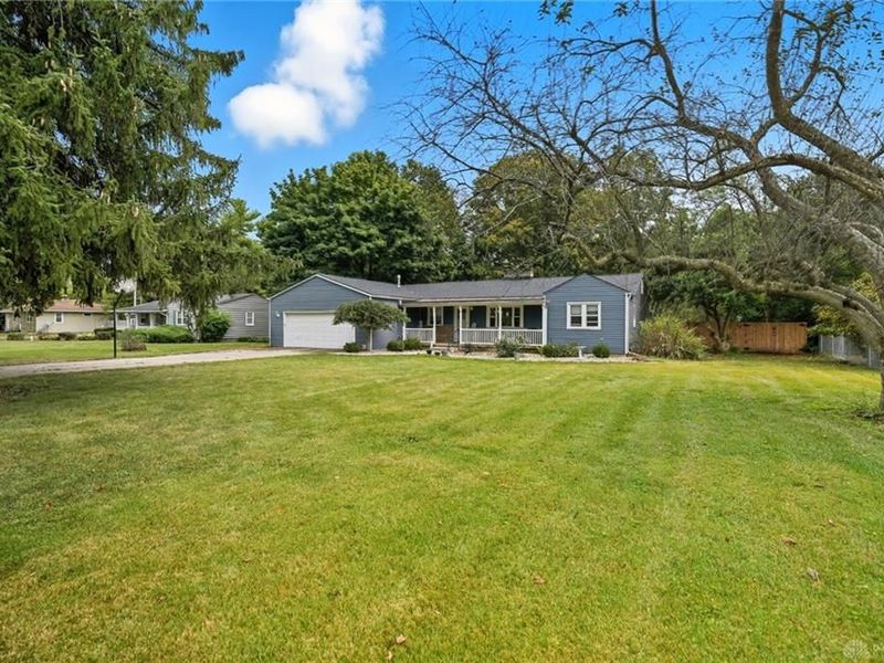 11591 Lower Valley Pike, Medway, OH 45341 Photo 2