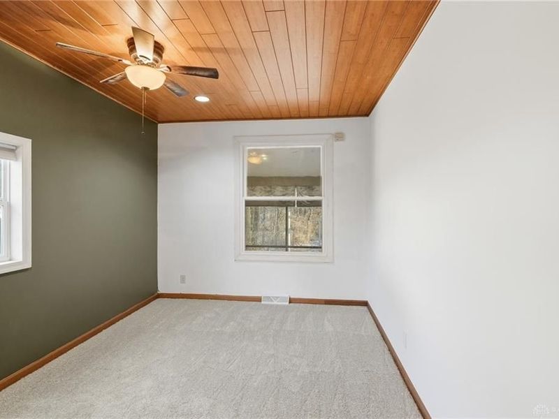 11591 Lower Valley Pike, Medway, OH 45341 Photo 21