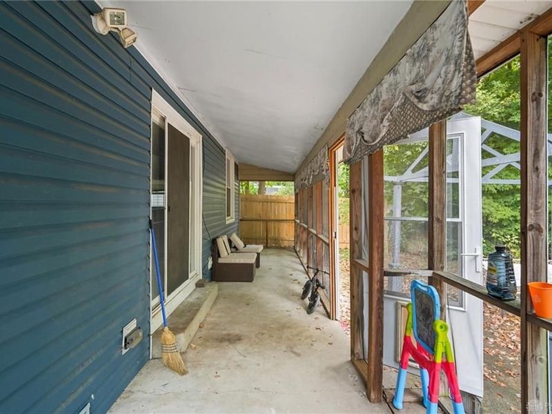 11591 Lower Valley Pike, Medway, OH 45341 Photo 31