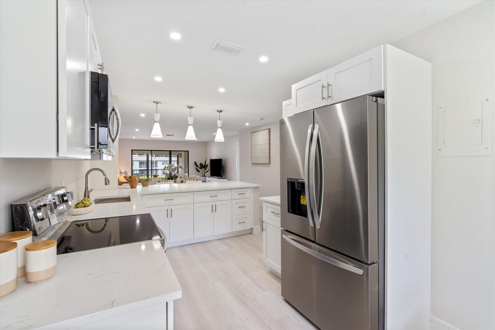 17 Stratford Drive E, Unit C, Boynton Beach, FL 33436 Photo