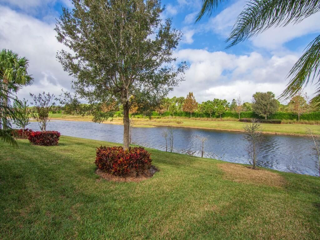 5255 Turtle Creek Circle, Vero Beach, FL 32967 Photo