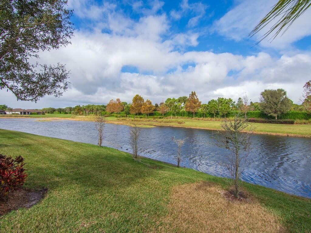 5255 Turtle Creek Circle, Vero Beach, FL 32967 Photo