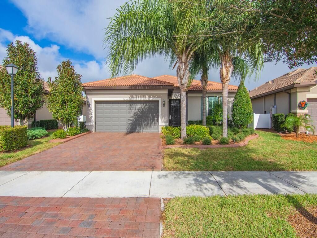 5255 Turtle Creek Circle, Vero Beach, FL 32967 Photo