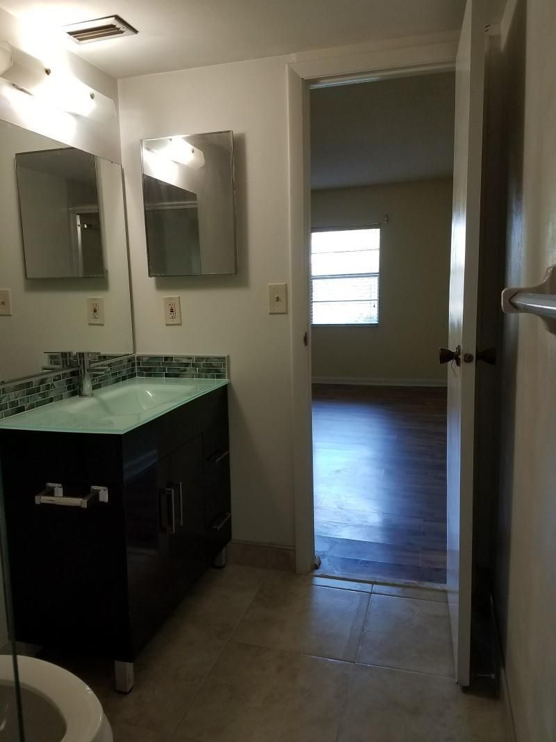 480 N Laurel Drive, Unit 4A, Margate, FL 33063 Photo