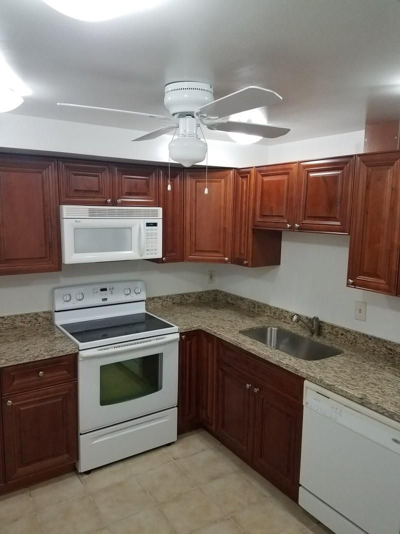 480 N Laurel Drive, Unit 4A, Margate, FL 33063 Photo