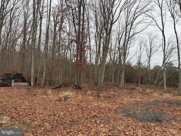 813 N WHITE HORSE PIKE, WINSLOW, NJ 08095