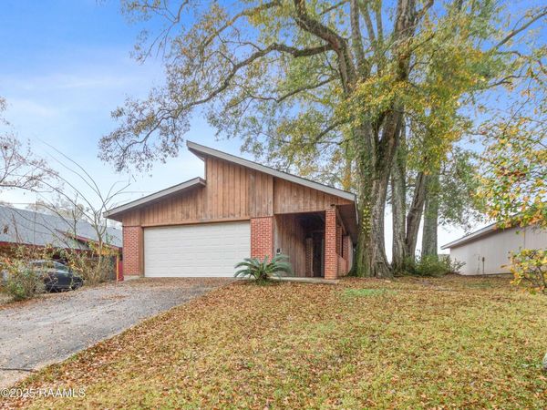 1244 E Alexander Street, Lafayette, LA 70501